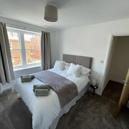 Cosy Apartment In Eccleshall Exterior photo